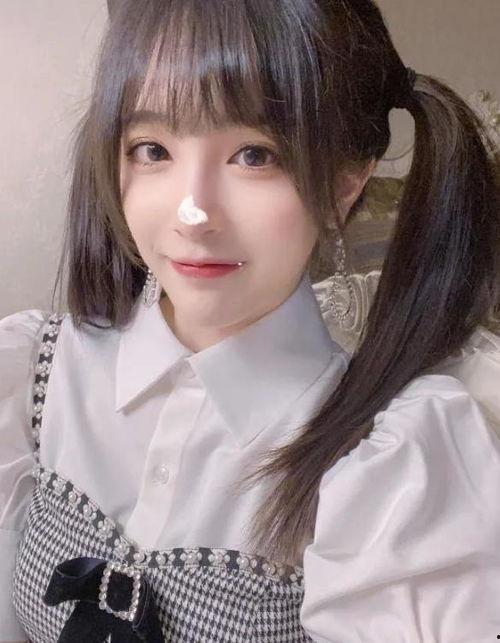 小虎前女友吃瓜,揭秘背后真相与情感纠葛