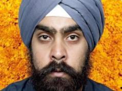 带头巾吃瓜,一场别开生面的夏日食趣